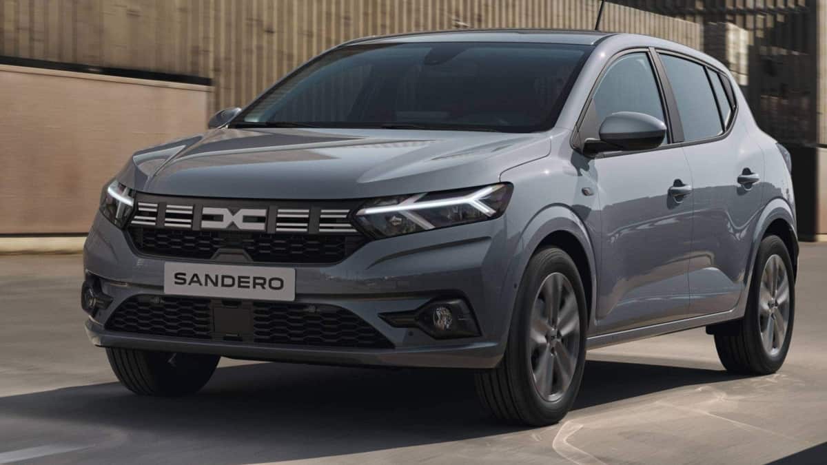 Renault et Dacia misent sur le low cost : 12 000 € pour la Sandero